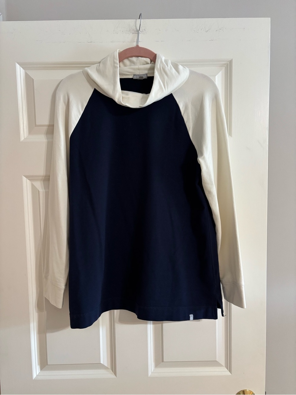 Talbots Navy and Cream Raglan Pullover